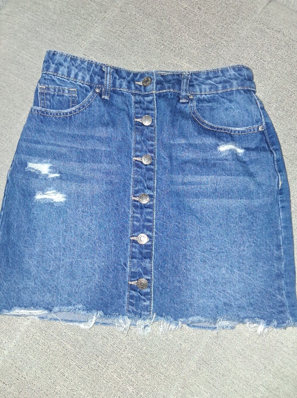 Blue Distressed Women’s Denim Jeans with Button Detail YMI Medium 28" Retro 80s